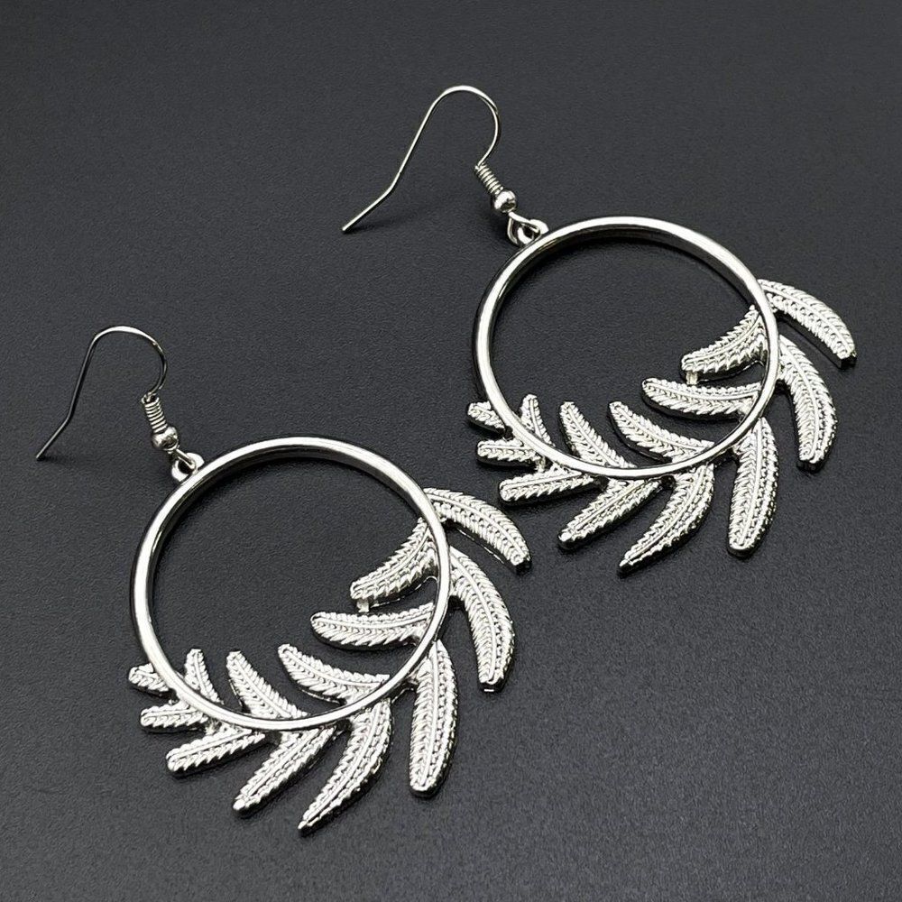 Silver Round Circular Open Hoop Fern Leaf Dangling Drop Hook Earrings